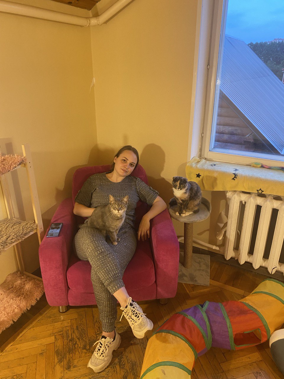 Волонтер с животным